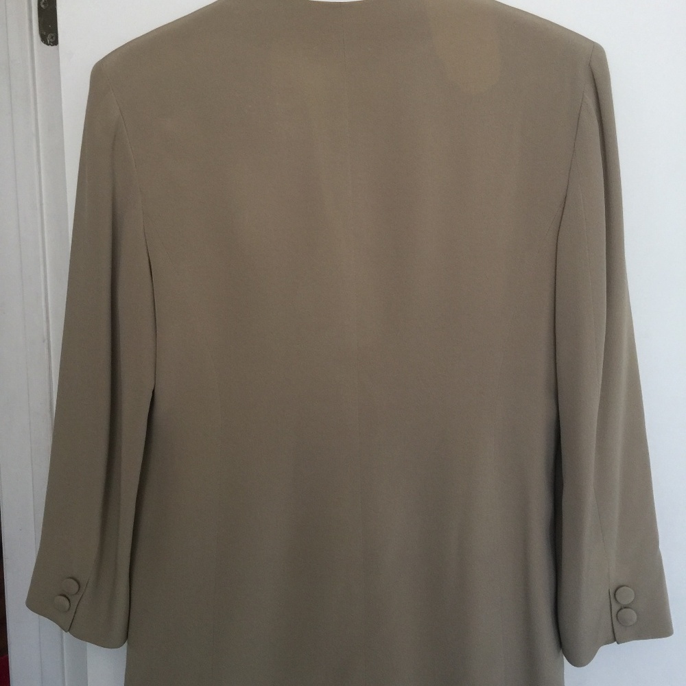 Classiques Blazer Suit - Picture 2 of 2